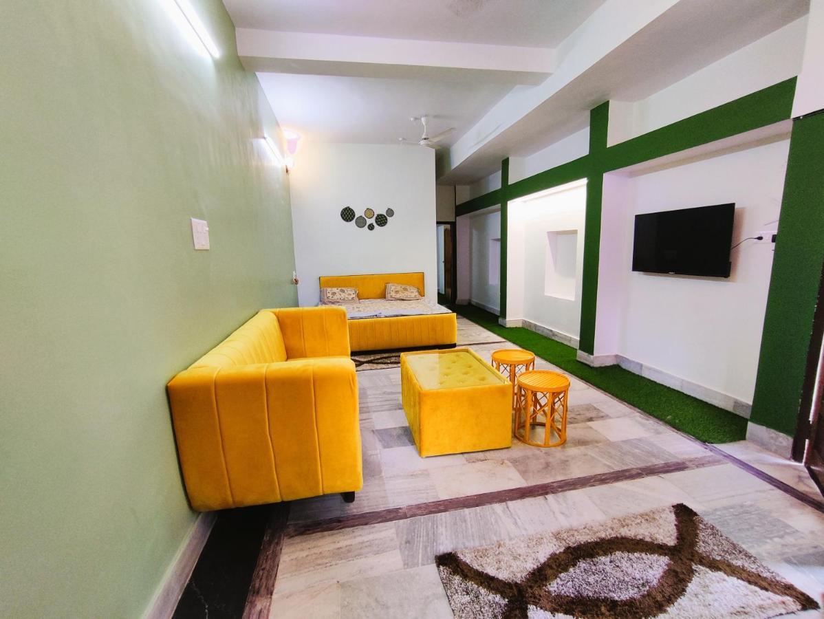 Yellow Homestay - Modern 2Bhk Ac Stay Jabalpur Exterior photo