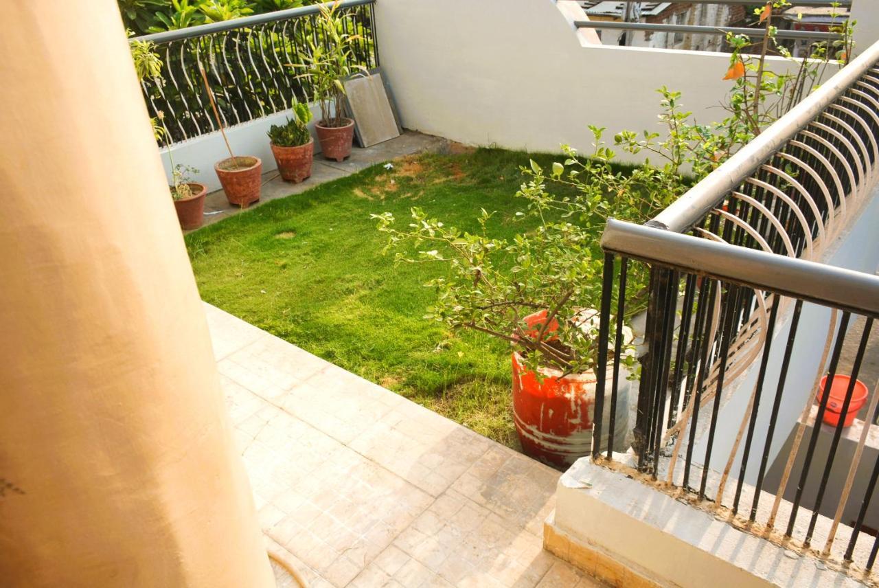 Yellow Homestay - Modern 2Bhk Ac Stay Jabalpur Exterior photo